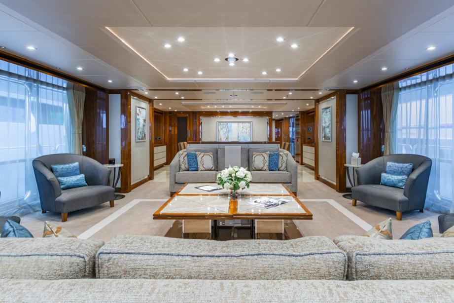 yacht Alessandra III
