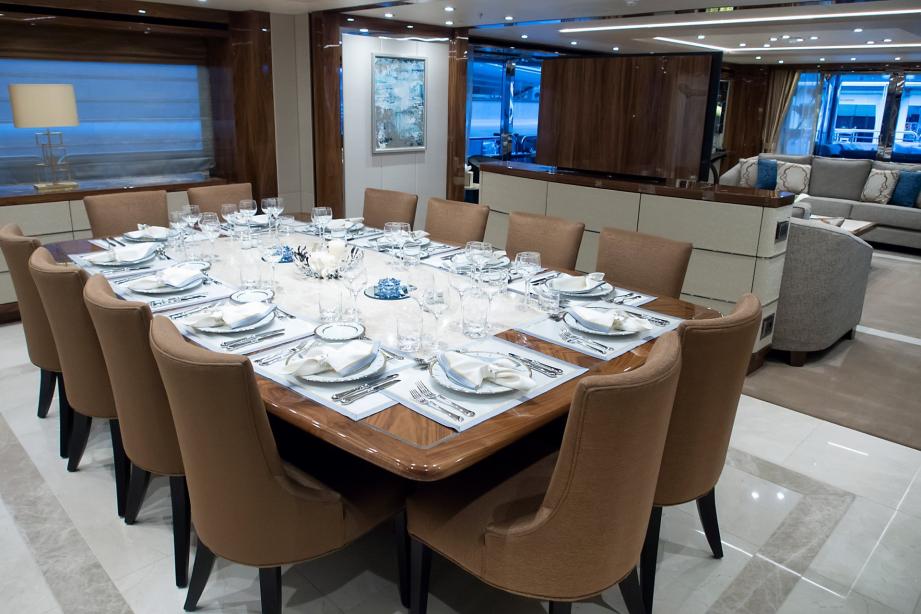 yacht Alessandra III