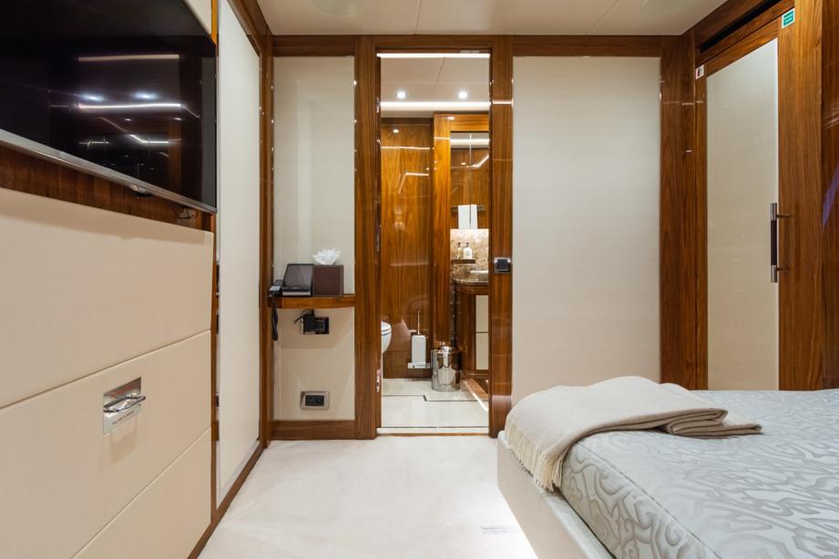 yacht Alessandra III