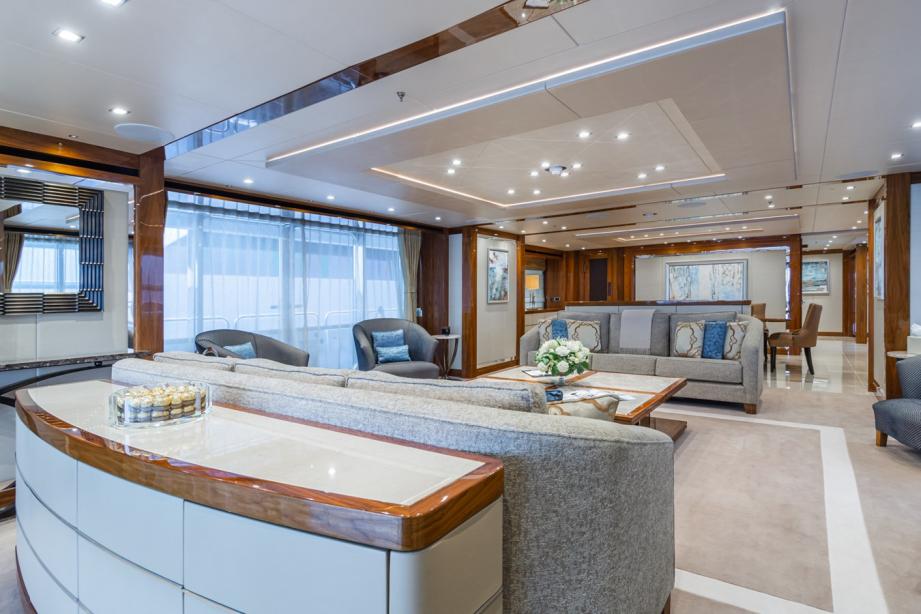 yacht Alessandra III