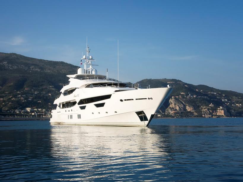 yacht Alessandra III