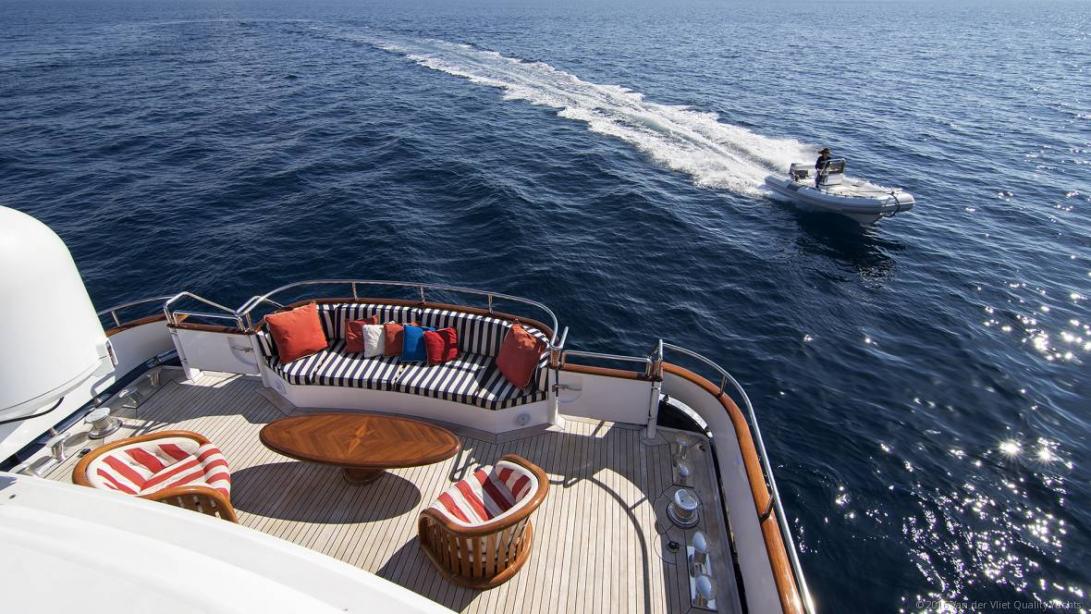 yacht Ninemia
