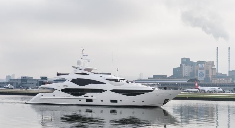 yacht Amwaj