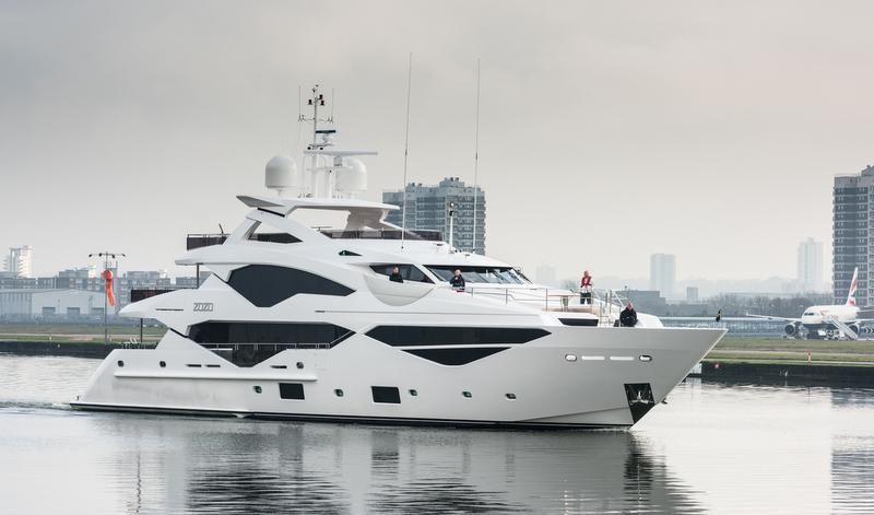 yacht Amwaj