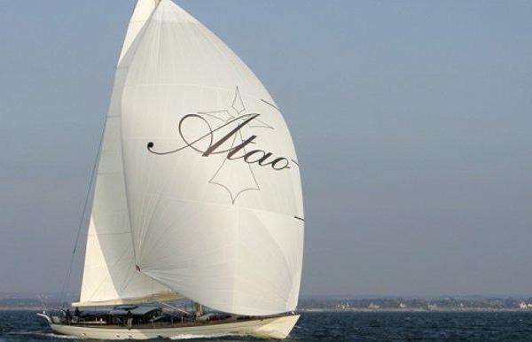 yacht Atao