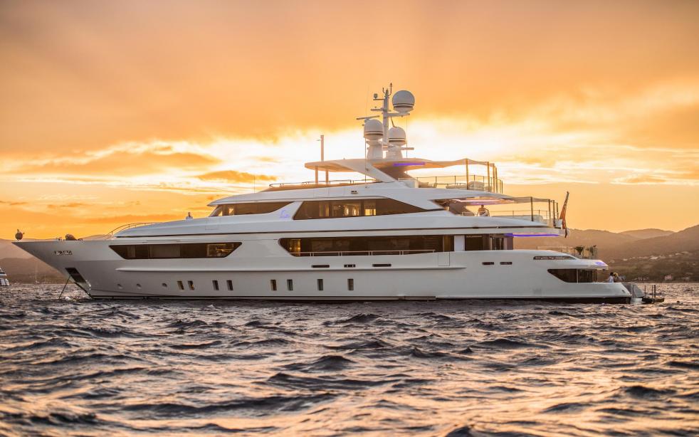 yacht The Scorpion
