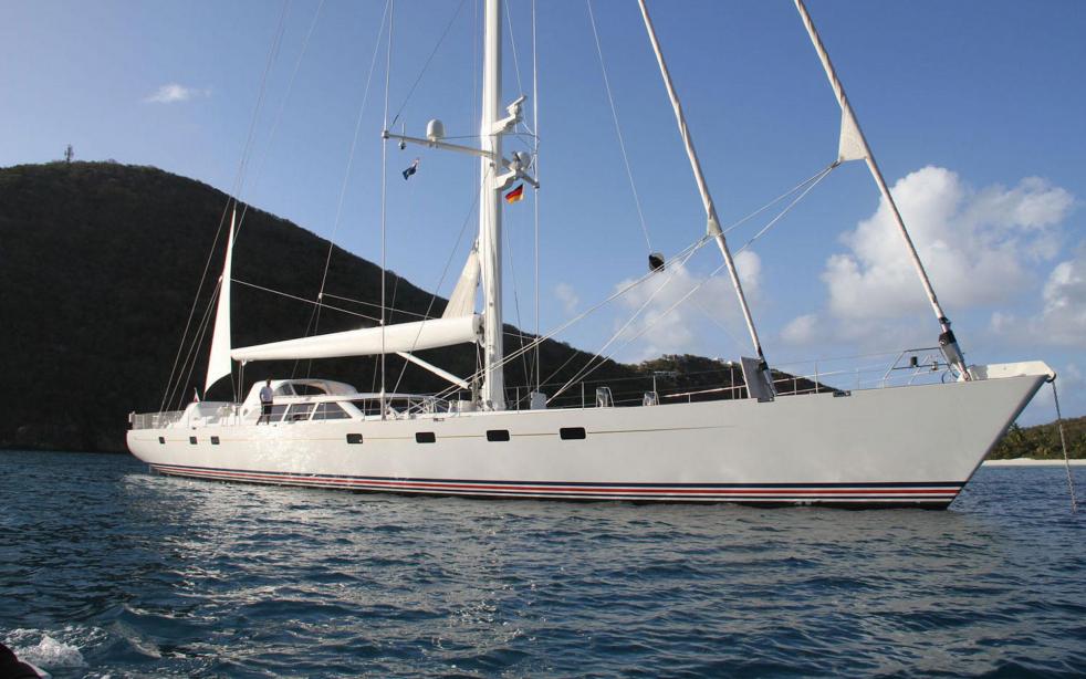 yacht Cavallo