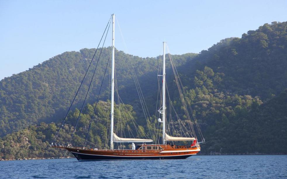 yacht Queen of Datca