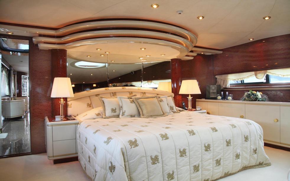 yacht Harmony I