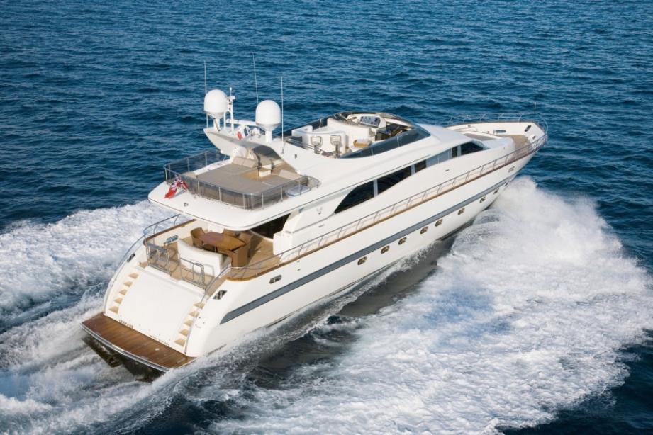yacht Seralin