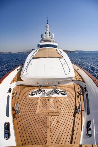 yacht Libertas