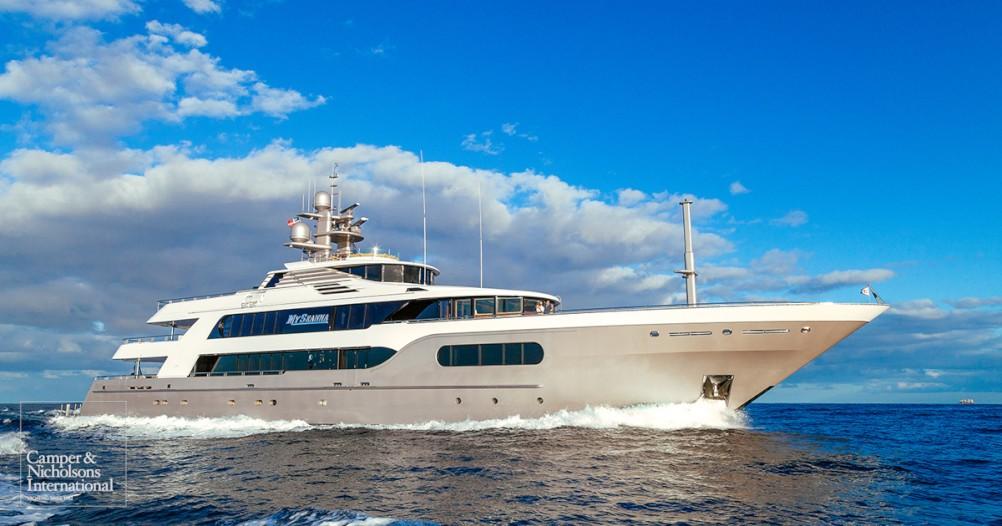 yacht My Seanna