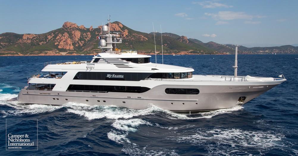 yacht My Seanna