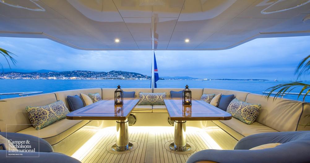 yacht My Seanna