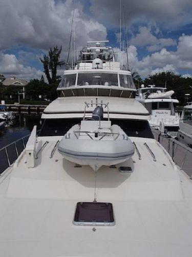 yacht Avenger