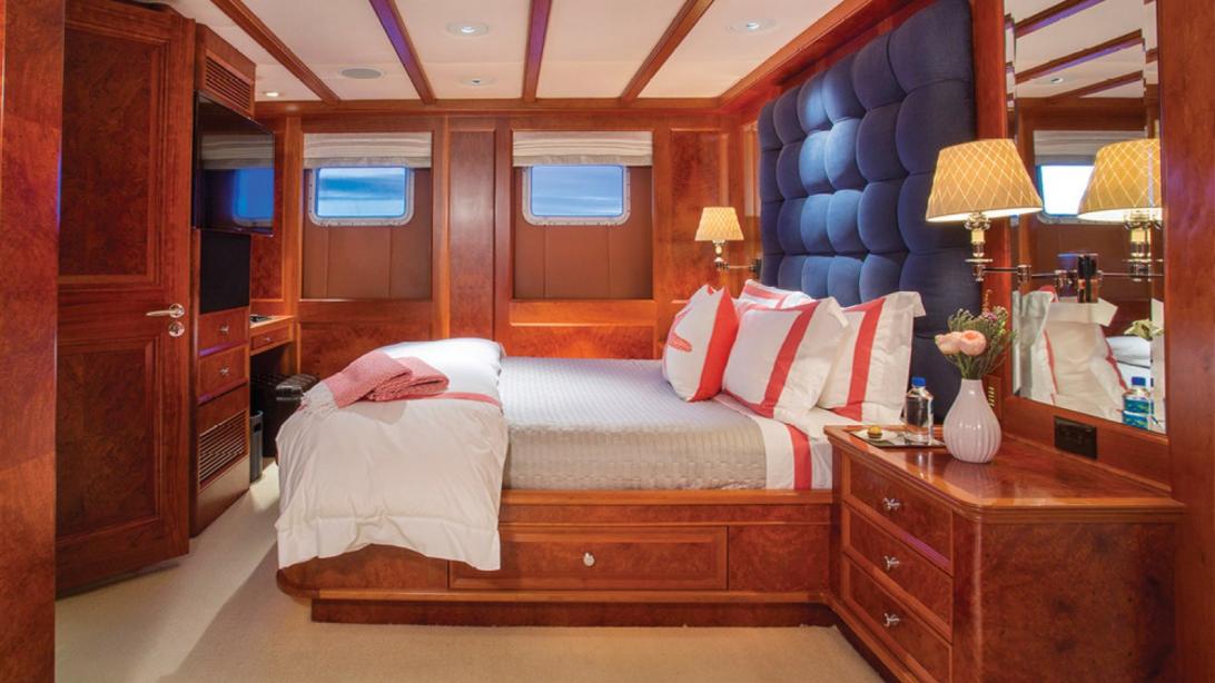 yacht Star Diamond