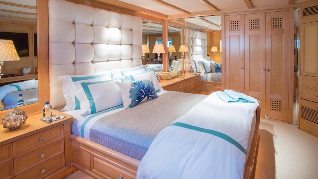 yacht Star Diamond