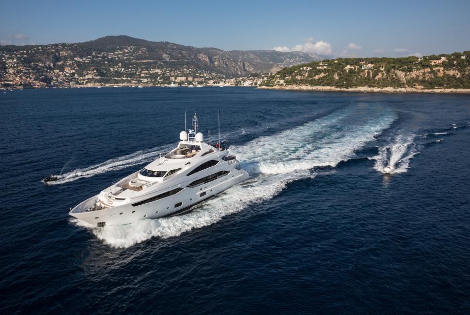 yacht Thumper
