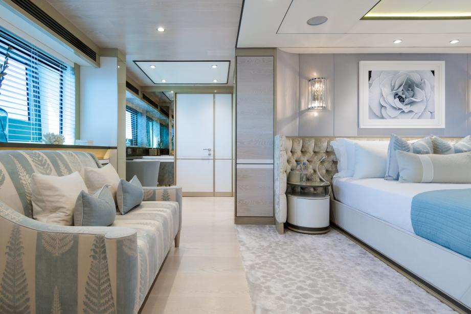 yacht Thumper