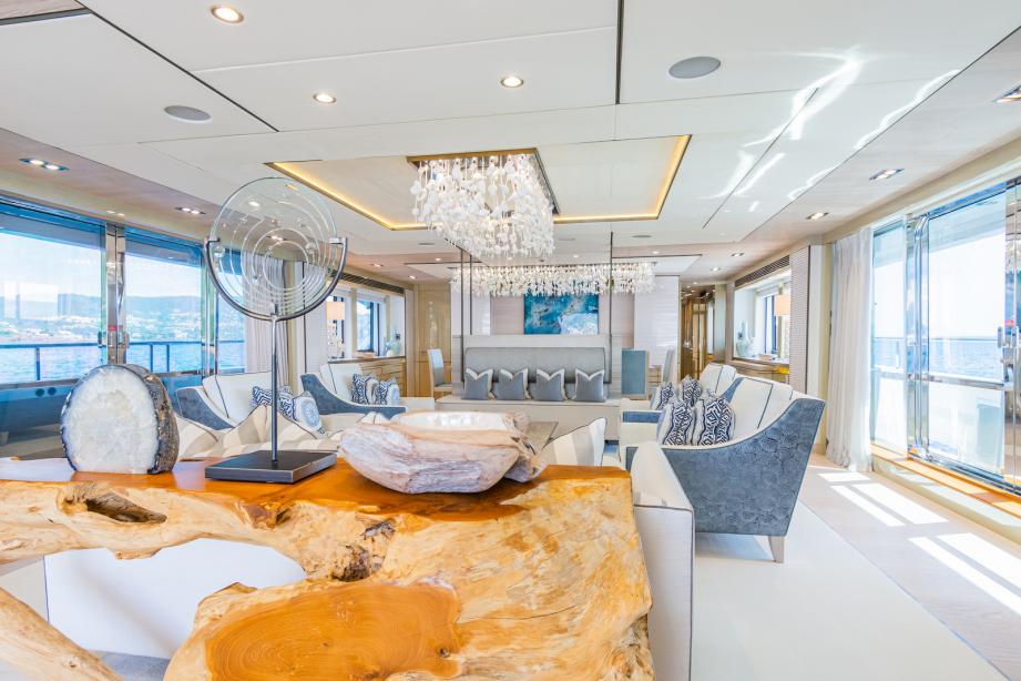 yacht Thumper