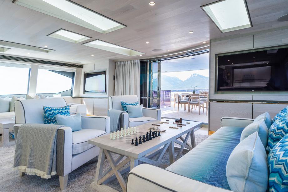 yacht Thumper