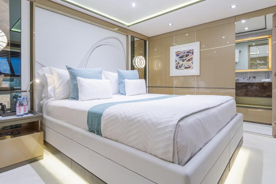 yacht Thumper