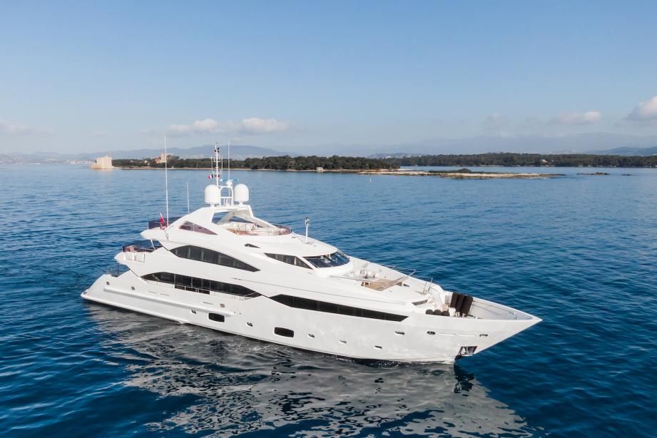 yacht Thumper