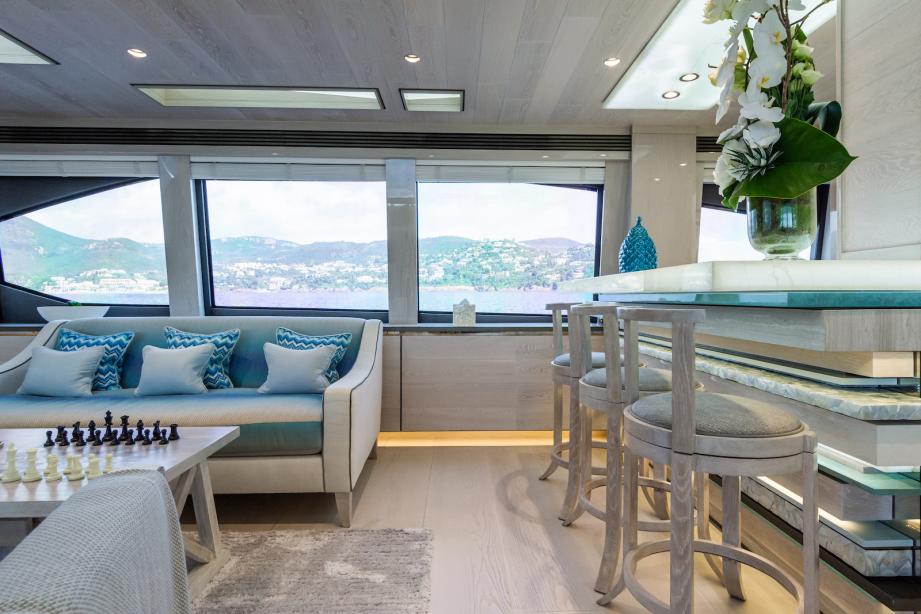 yacht Thumper