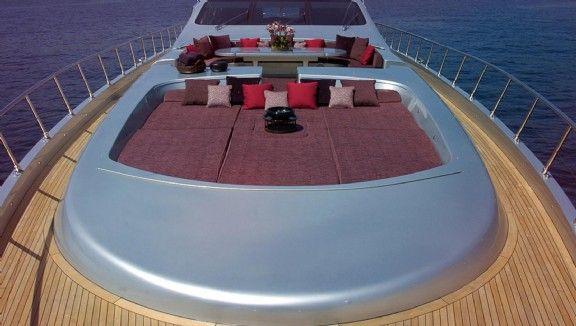 yacht Awesome