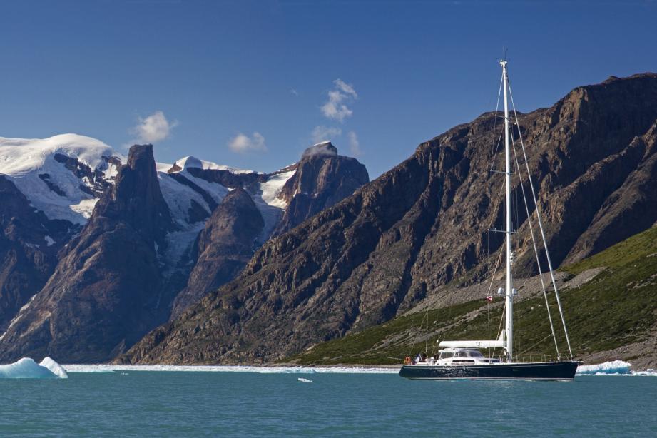 yacht Infinity