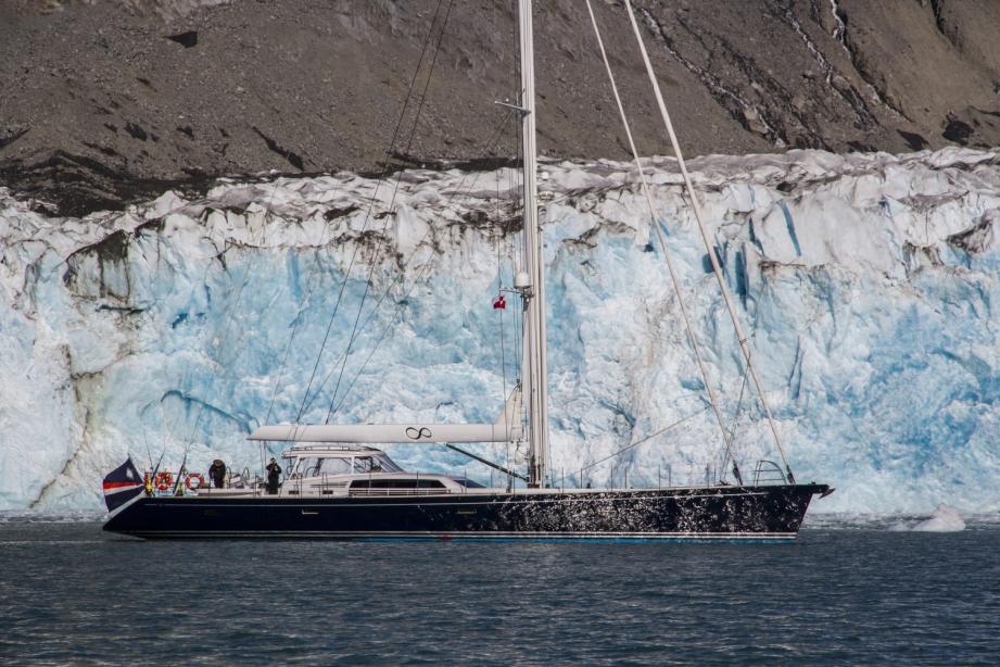 yacht Infinity