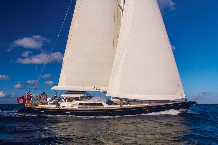 yacht Infinity