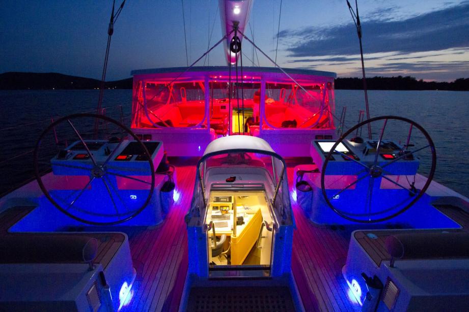 yacht Infinity