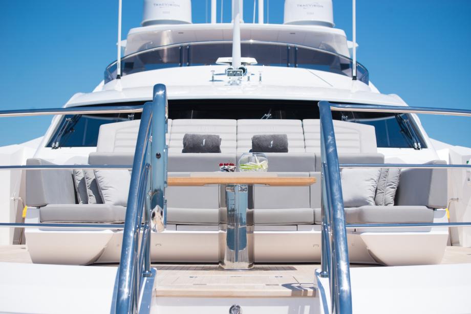 yacht E-Motion