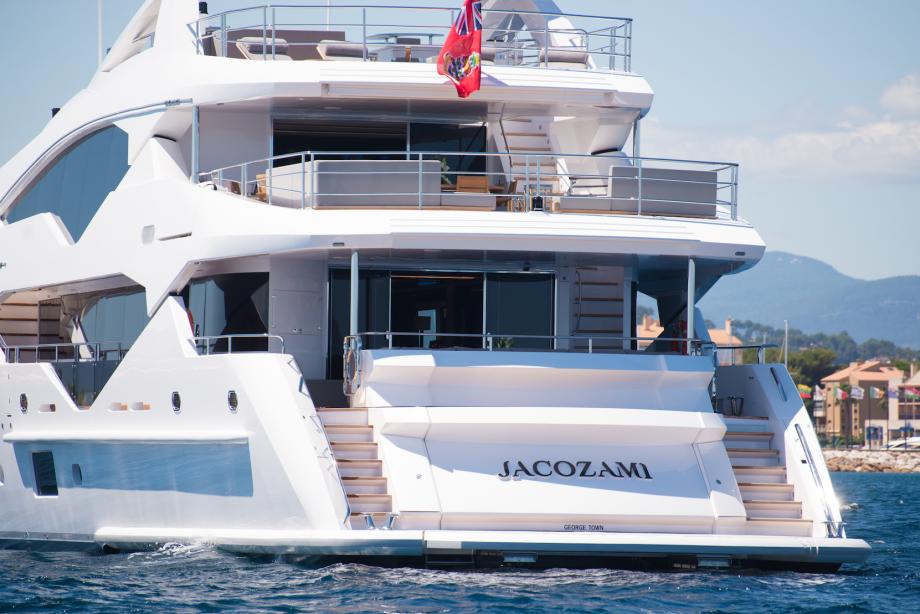 yacht E-Motion