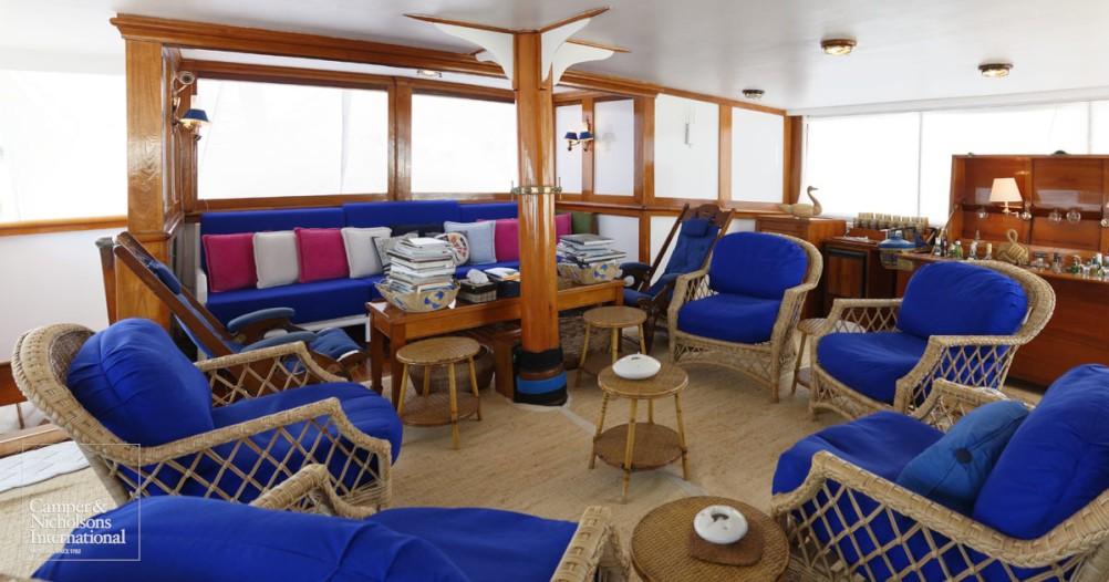 yacht Marala