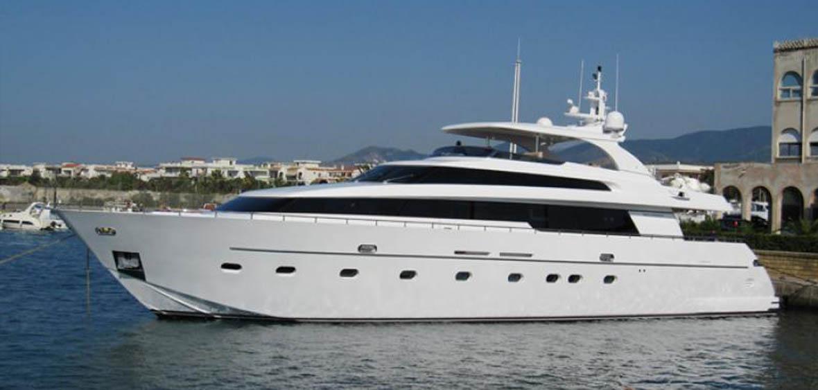 yacht Kavalier