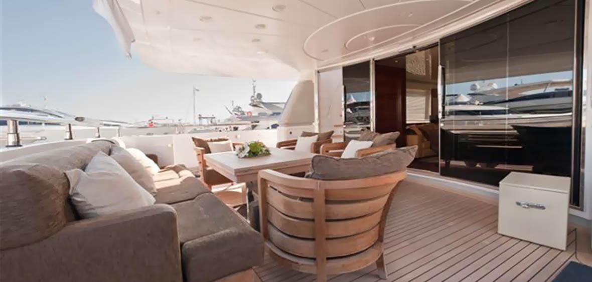 yacht Kavalier