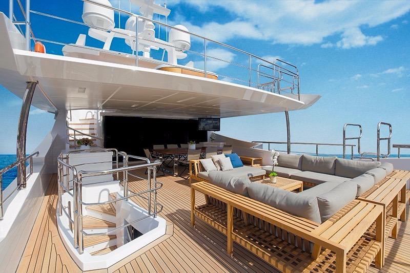 yacht Infinity III