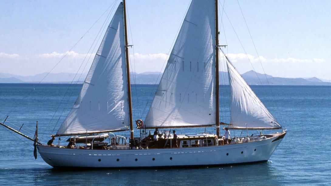 yacht Astarte