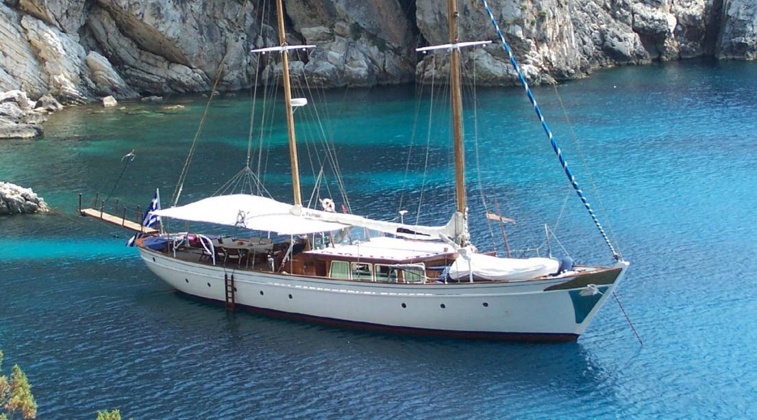 yacht Astarte