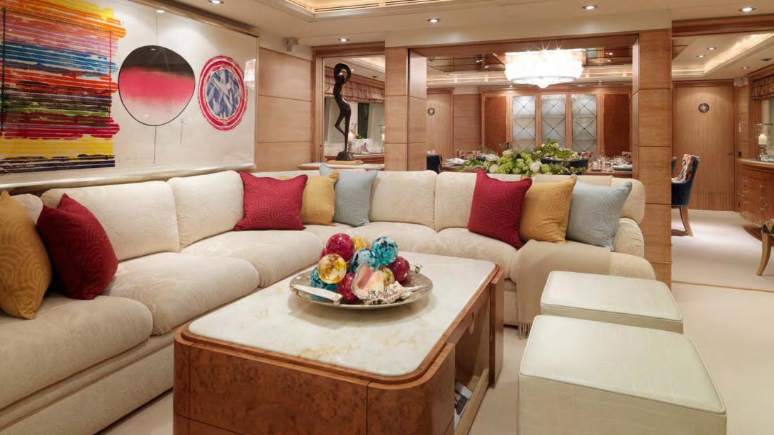 yacht Princess Anna