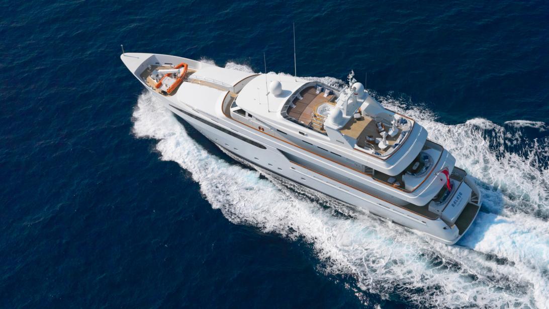 yacht Princess Anna