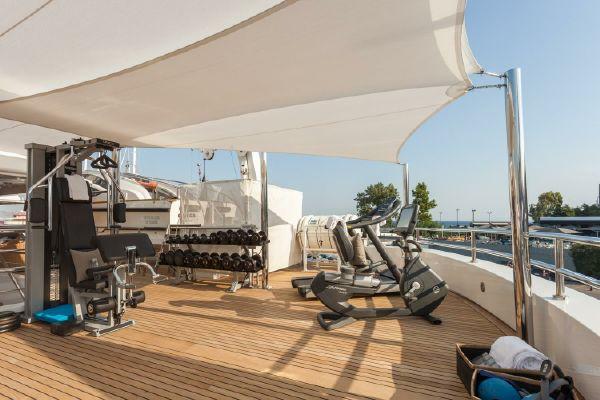yacht Emir