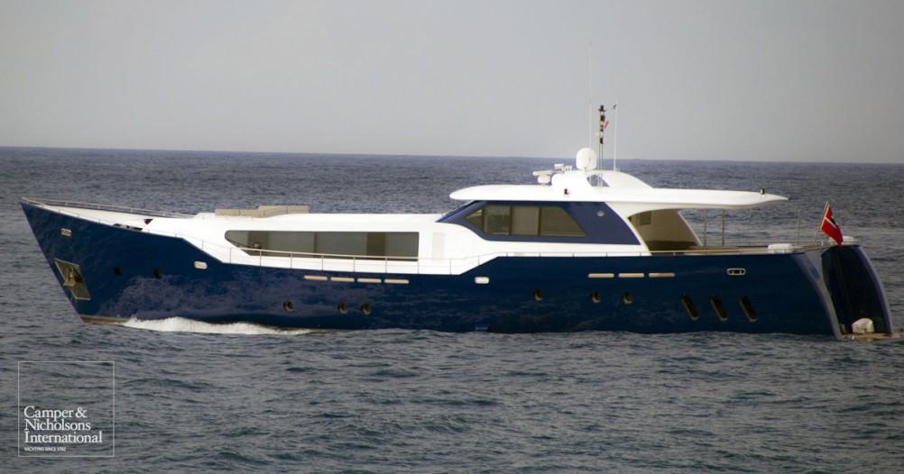 yacht AD5