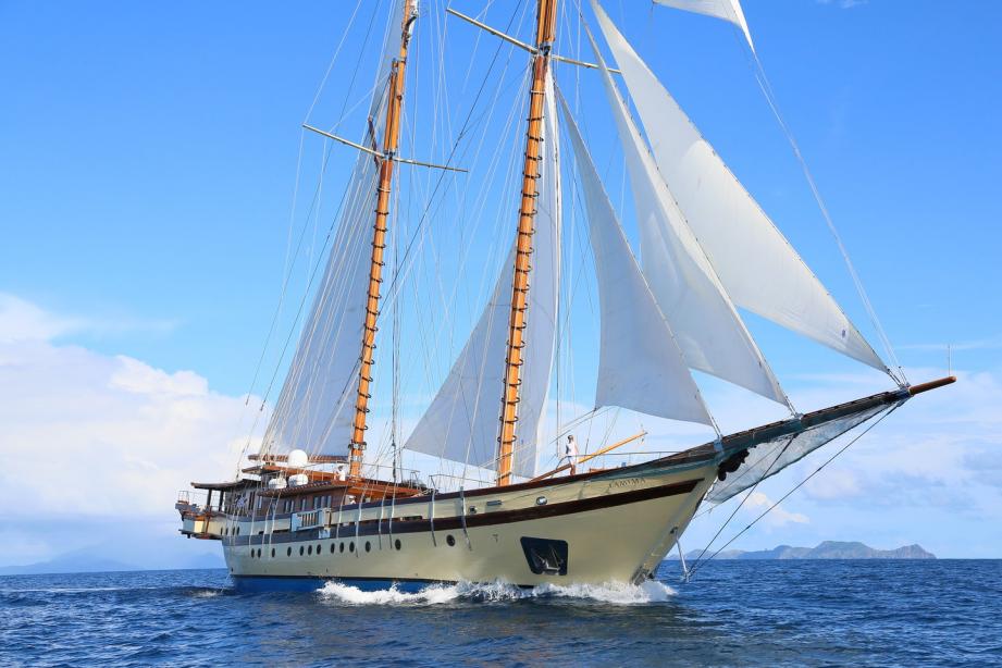 yacht Lamima