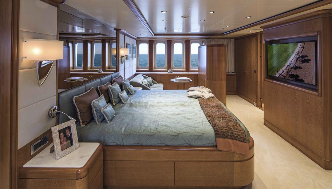 yacht Unforgettable