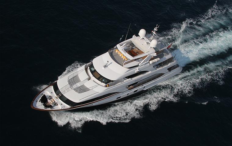 yacht Dyna ®