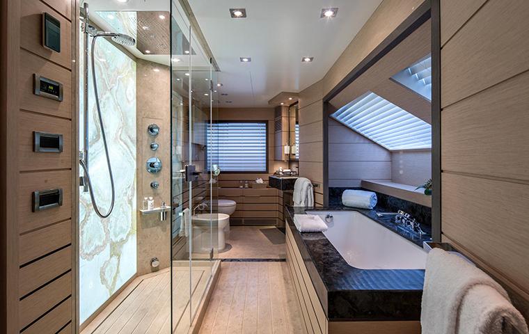 yacht Dyna ®