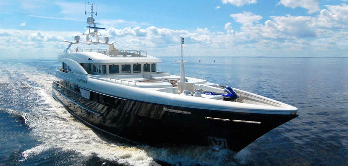 yacht Amadeus I